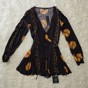 Lulus Adventuous Long Sleeve Romper - NWT